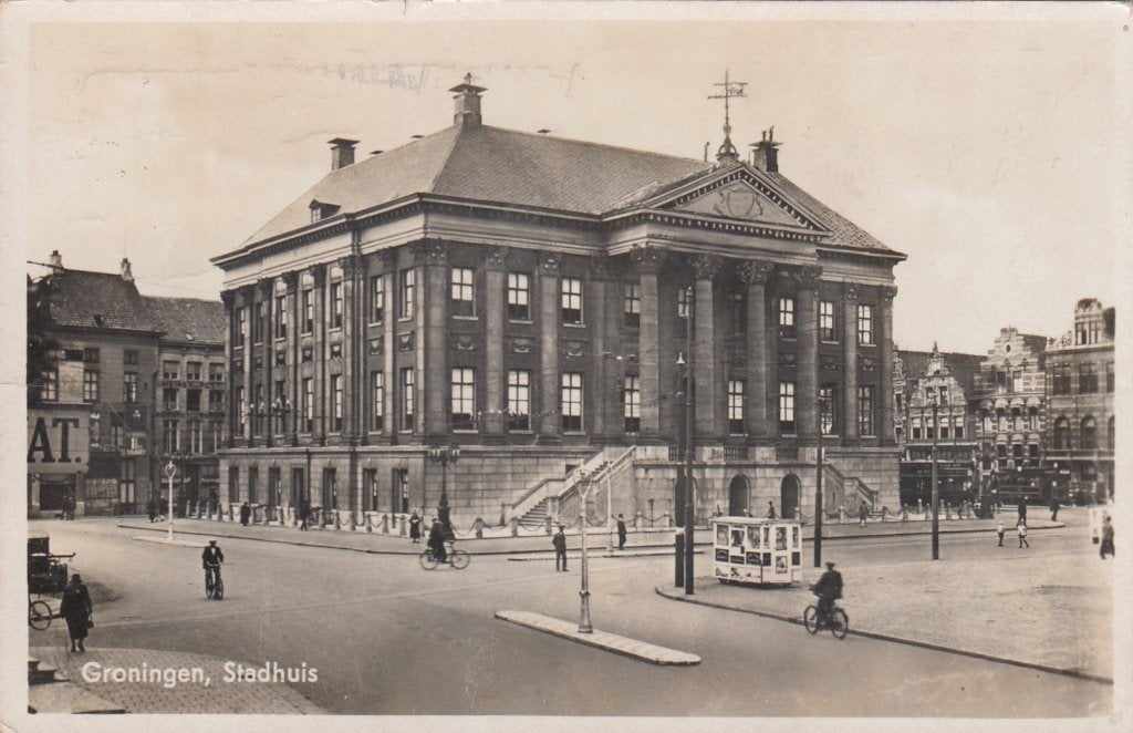 Groningen - Stadhuis, Ophalen of Verzenden, 1920 tot 1940, Gelopen, Groningen