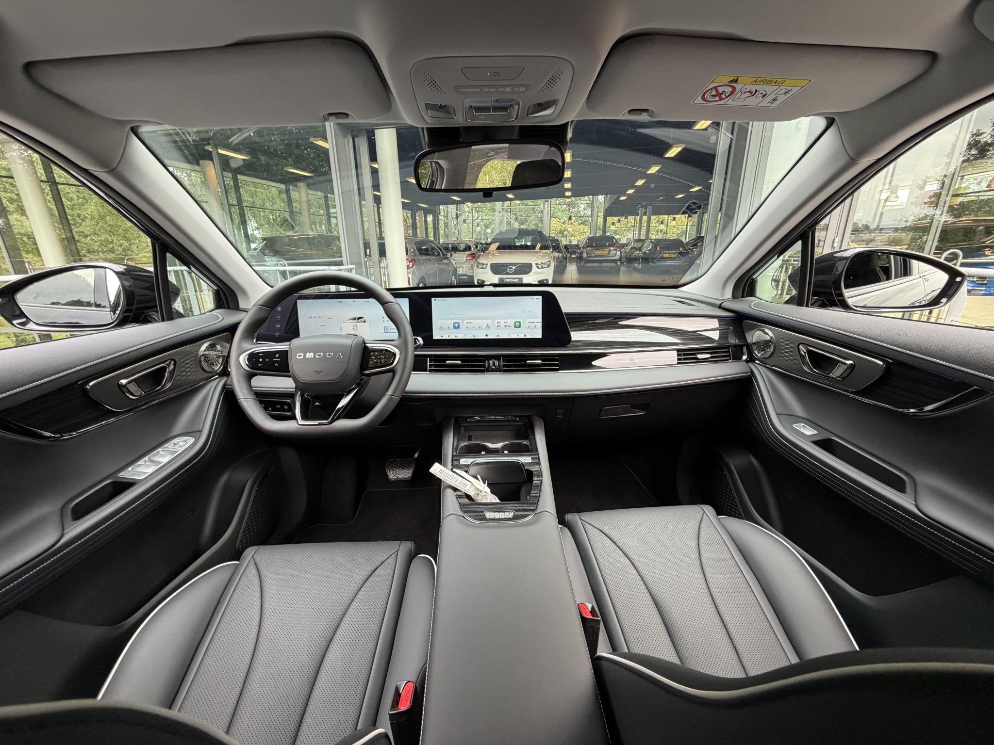 Omoda 5 EV Premium 61 kWh | DEMONSTRATIEAUTO, Auto's, 750 kg, Origineel Nederlands, Elektrisch, 430 km