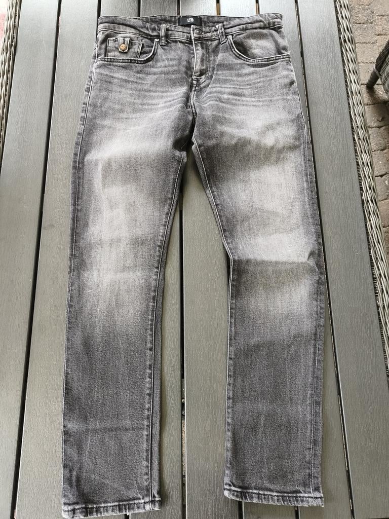 Spijkerbroek maat W 32 en L 30, Blauw, LTB, W32 (confectie 46) of kleiner, Ophalen of Verzenden