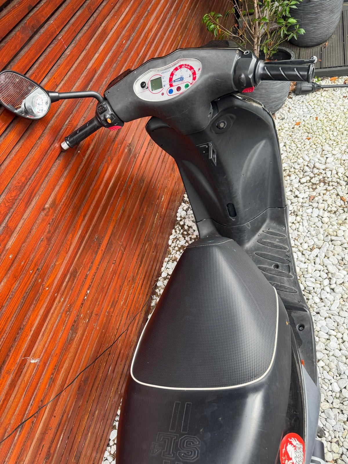 Peugeot Vivacity Scooter - Zwart, Gebruikt, Ophalen, Tweetakt, Gebruikt, Maximaal 45 km/u