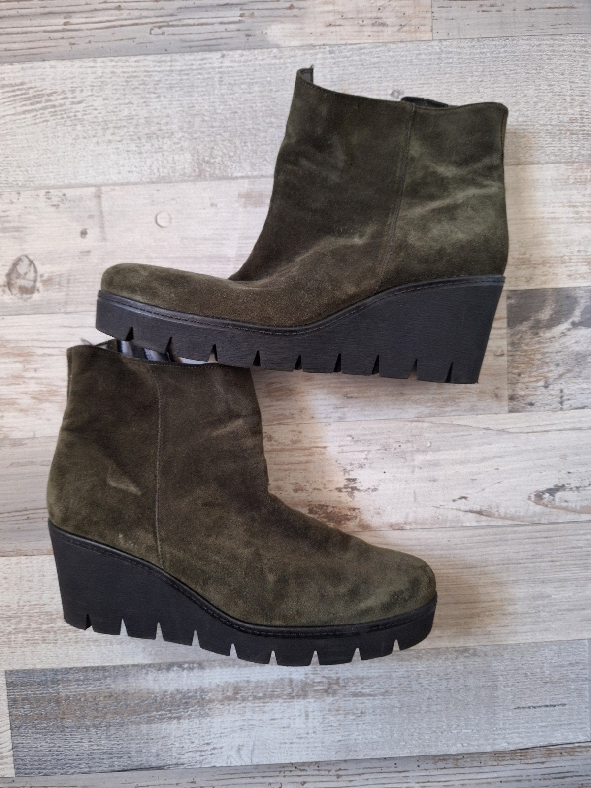 Gabor mt 9 groene suede laarsjes, Ophalen, Gabor, Zo goed als nieuw, Groen