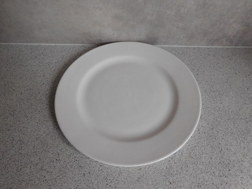 Bord 26 cm. Wit Herman den Blijker, Ophalen of Verzenden, Zo goed als nieuw, Bord(en), Overige stijlen