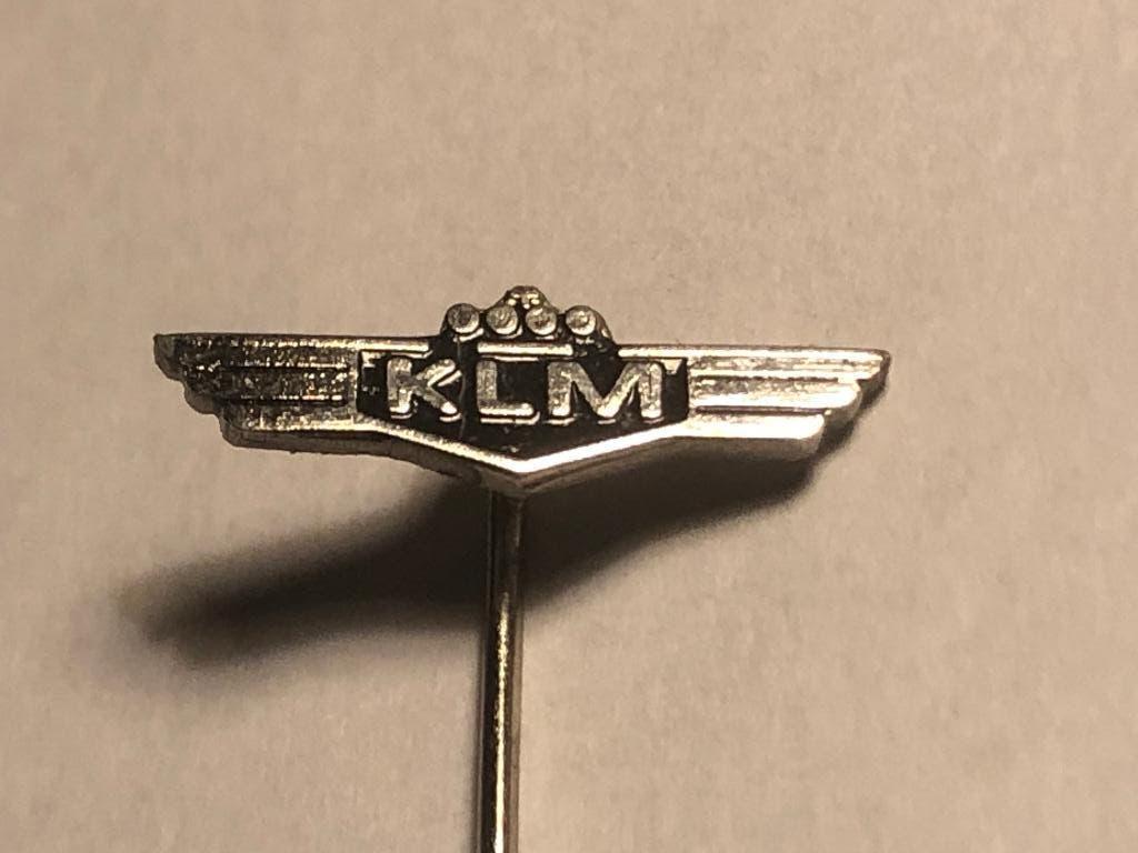 Metalen KLM KON. LUCHTVAART MIJ. Speld., Verzenden, Zo goed als nieuw, Transport, Speldje of Pin