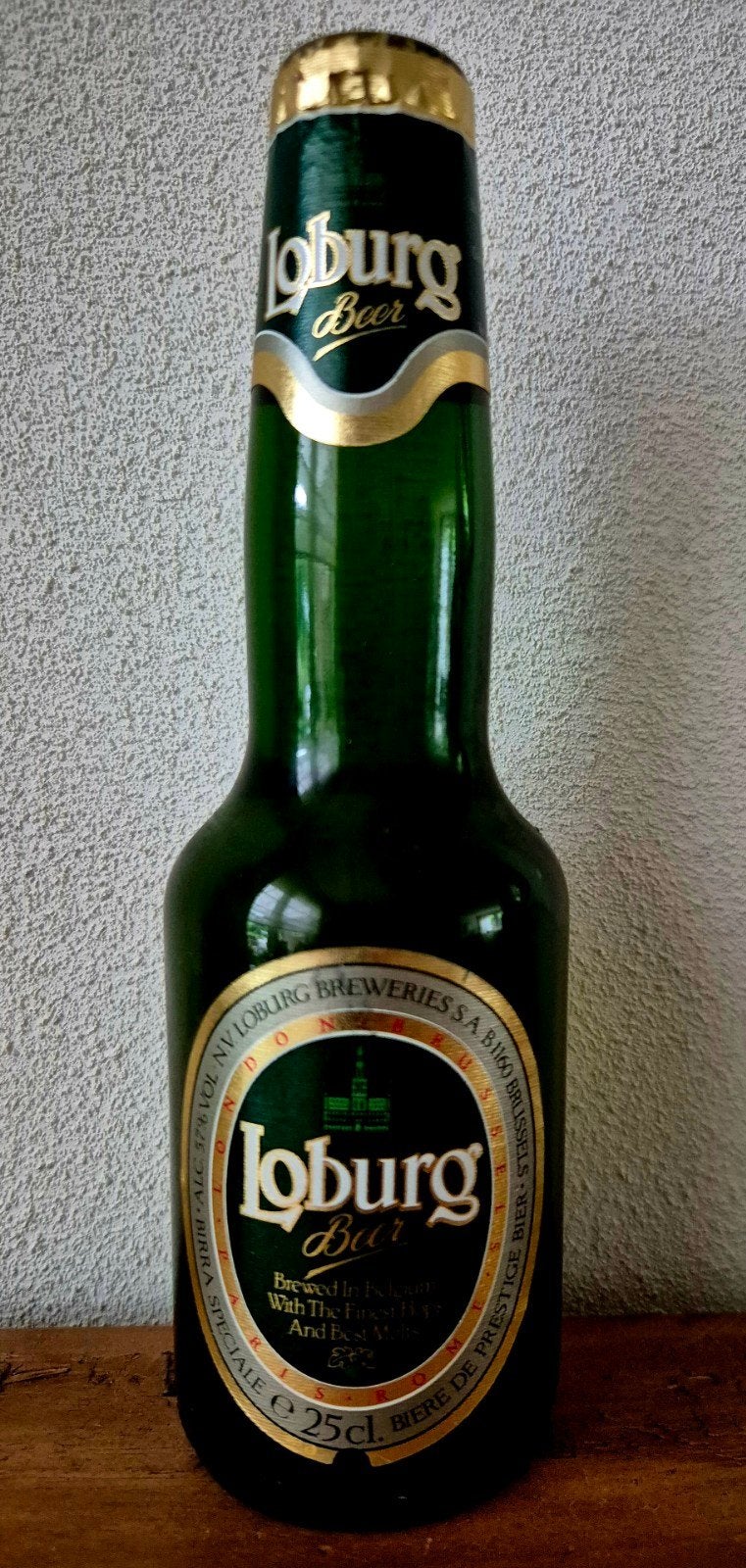 1990 fles LOBURG prestige bier BRUSSEL BELGIE. verzamelen, Verzamelen, Biermerken, Ophalen of Verzenden, Zo goed als nieuw, Flesje(s)