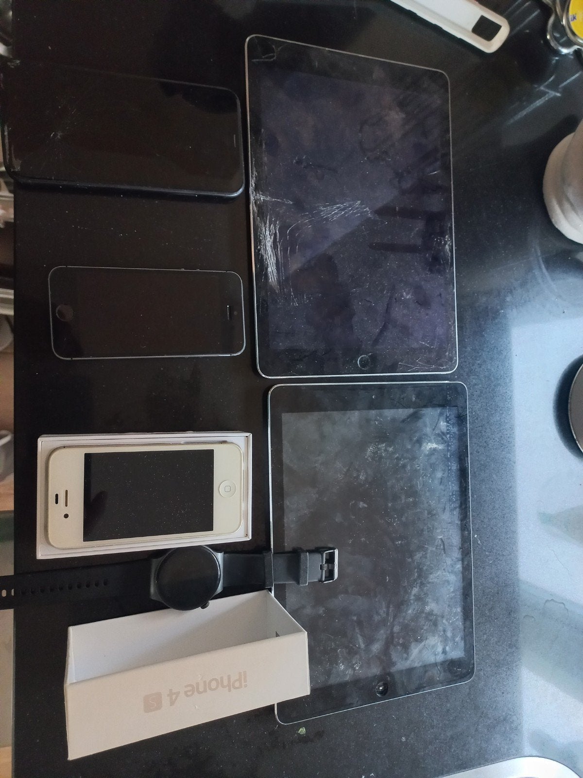 Partij iPhones, iPads en Smartwatch - Gebruikt, Telecommunicatie, Gebruikt, Ophalen of Verzenden, Zonder simlock, Zonder abonnement