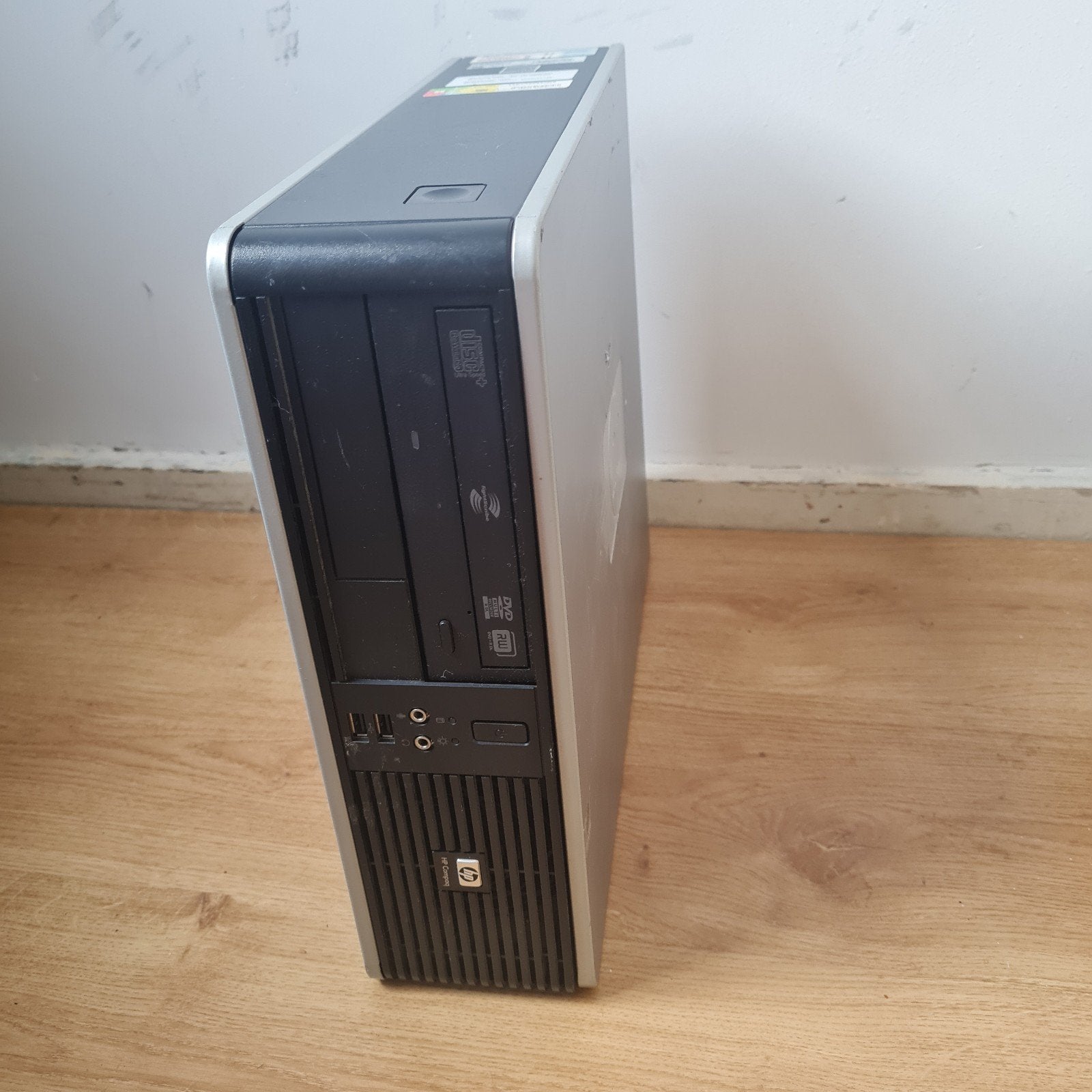 Compacte HP Desktop Computer., Ophalen