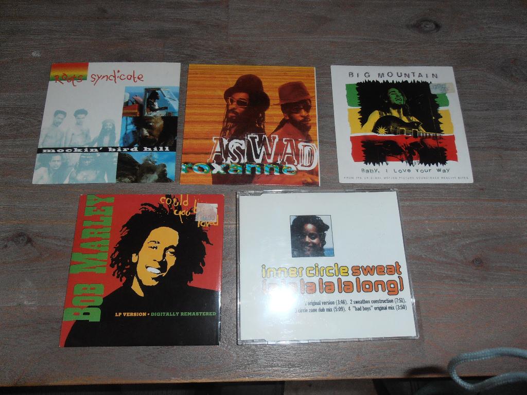 5 reggae singels, Cd's en Dvd's, Cd's | Reggae en Ska, Ophalen of Verzenden, Zo goed als nieuw