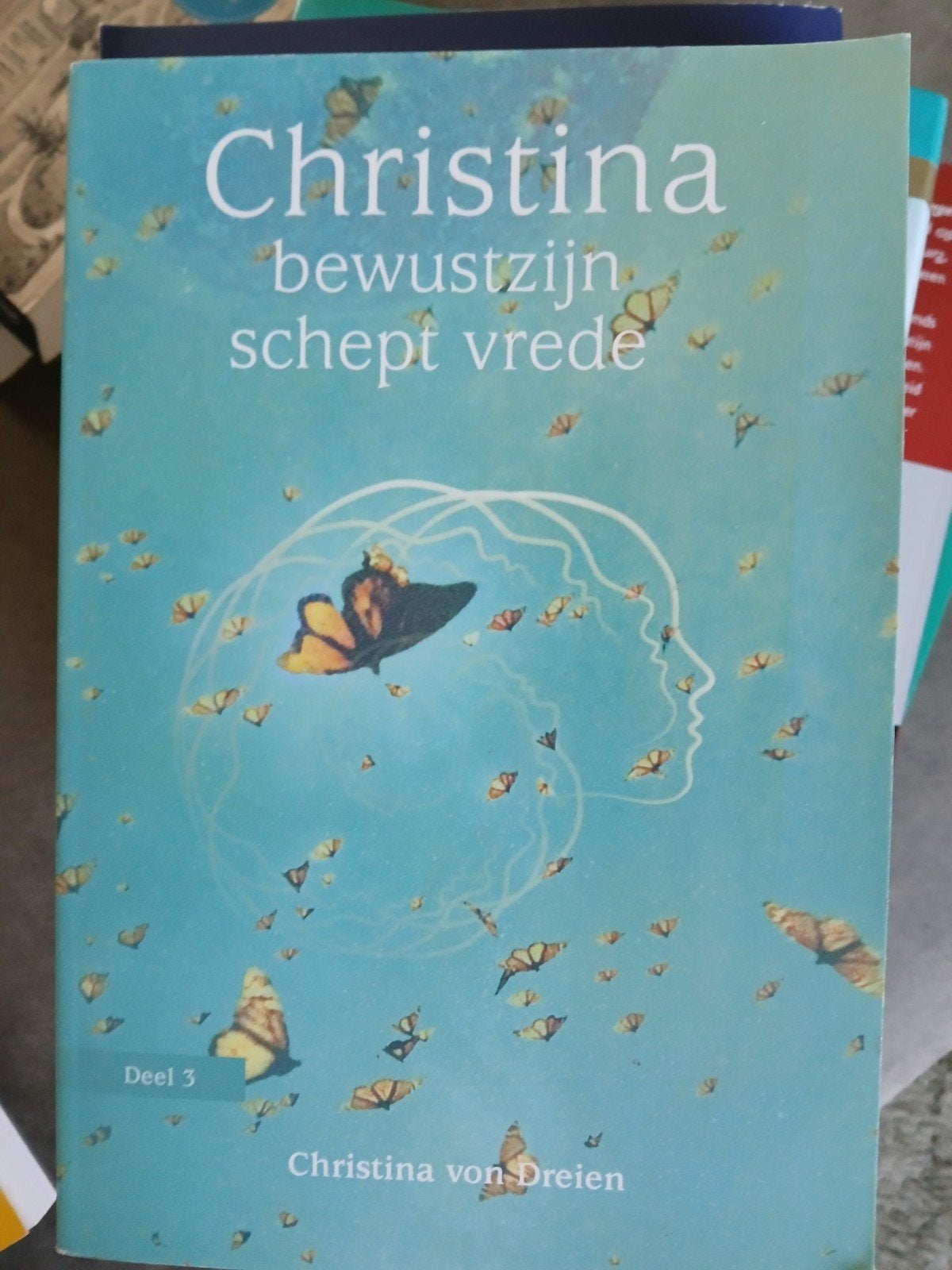 Christina von Dreien- bewustzijn schept vrede, Ophalen of Verzenden, Gelezen, Spiritualiteit algemeen, Achtergrond en Informatie