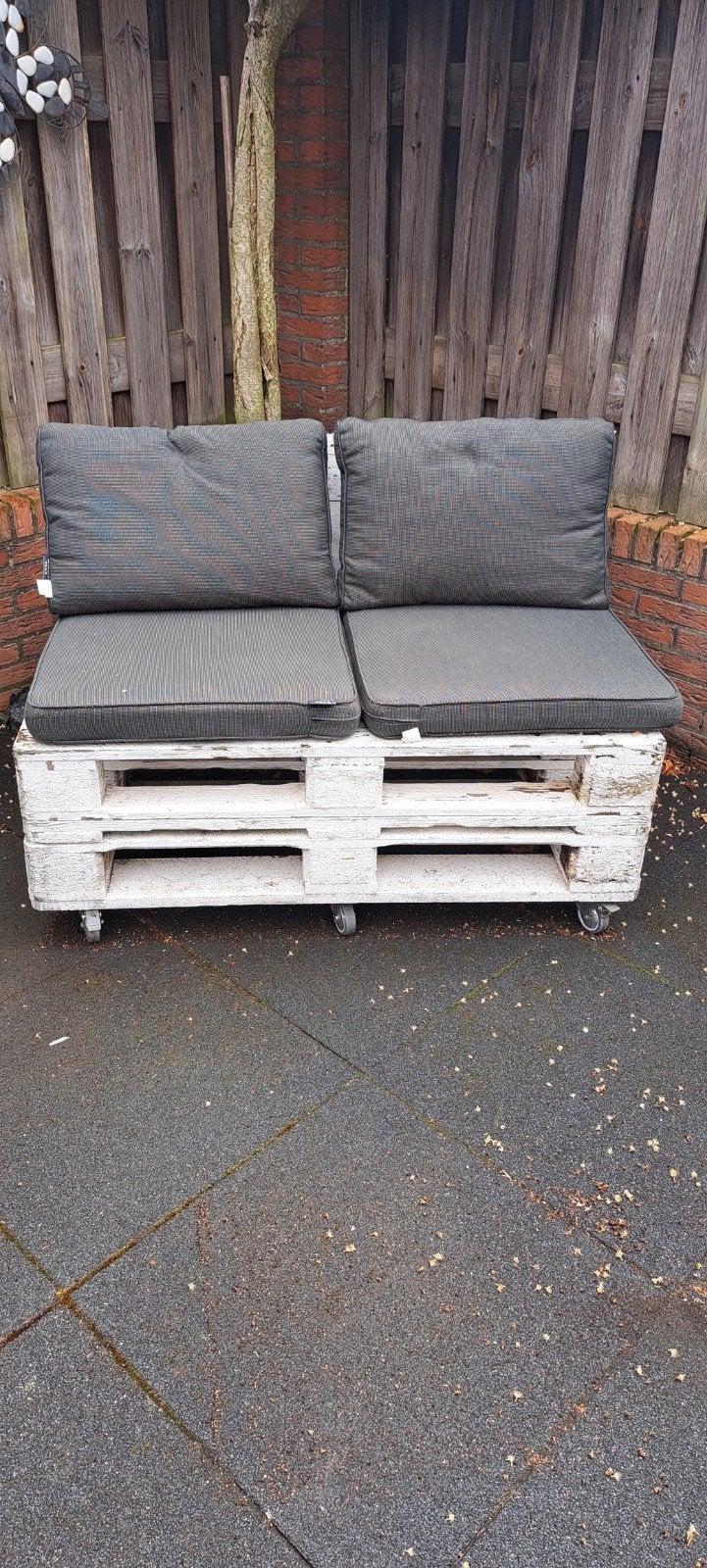 Gratis Palletbank met kussens (opknapper), Tuin en Terras, Tuinmeubel-accessoires, Gebruikt, Ophalen