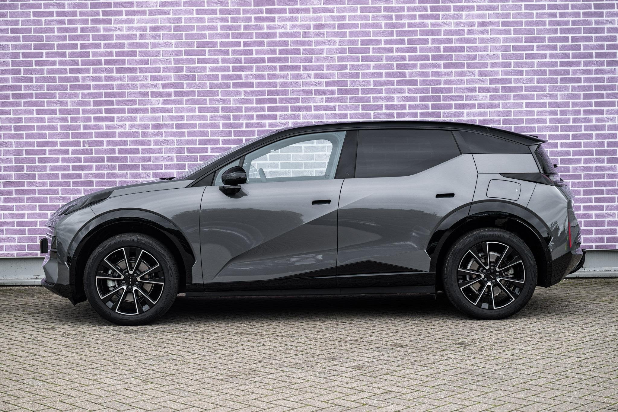 ZEEKR X RWD Long Range 69 kWh | Warmtepomp | Two-Tone | Pano, Auto's, 12 maanden, Gebruikt, Zwart, Origineel Nederlands