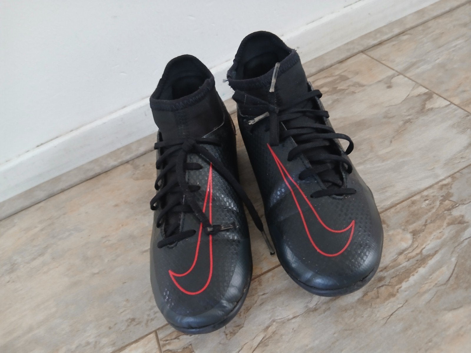 Maat 33 Nike phantom voetbalschoenen, Sport en Fitness, Ophalen, Gebruikt, Nike, Overige typen