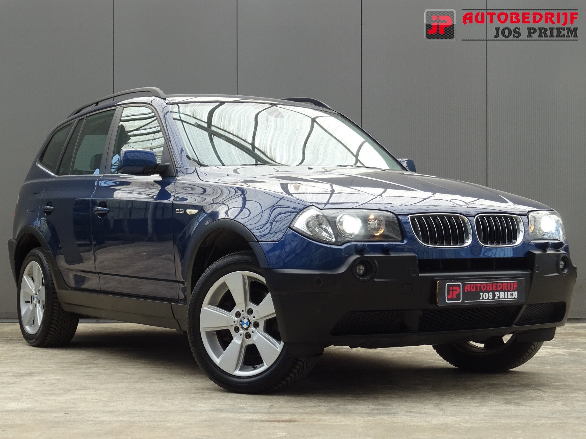 BMW X3 2.5i * YOUNGTIMER * LUXE UITV. ! (bj 2005), Auto's, BMW, Blauw, Bedrijf, Handgeschakeld, X3