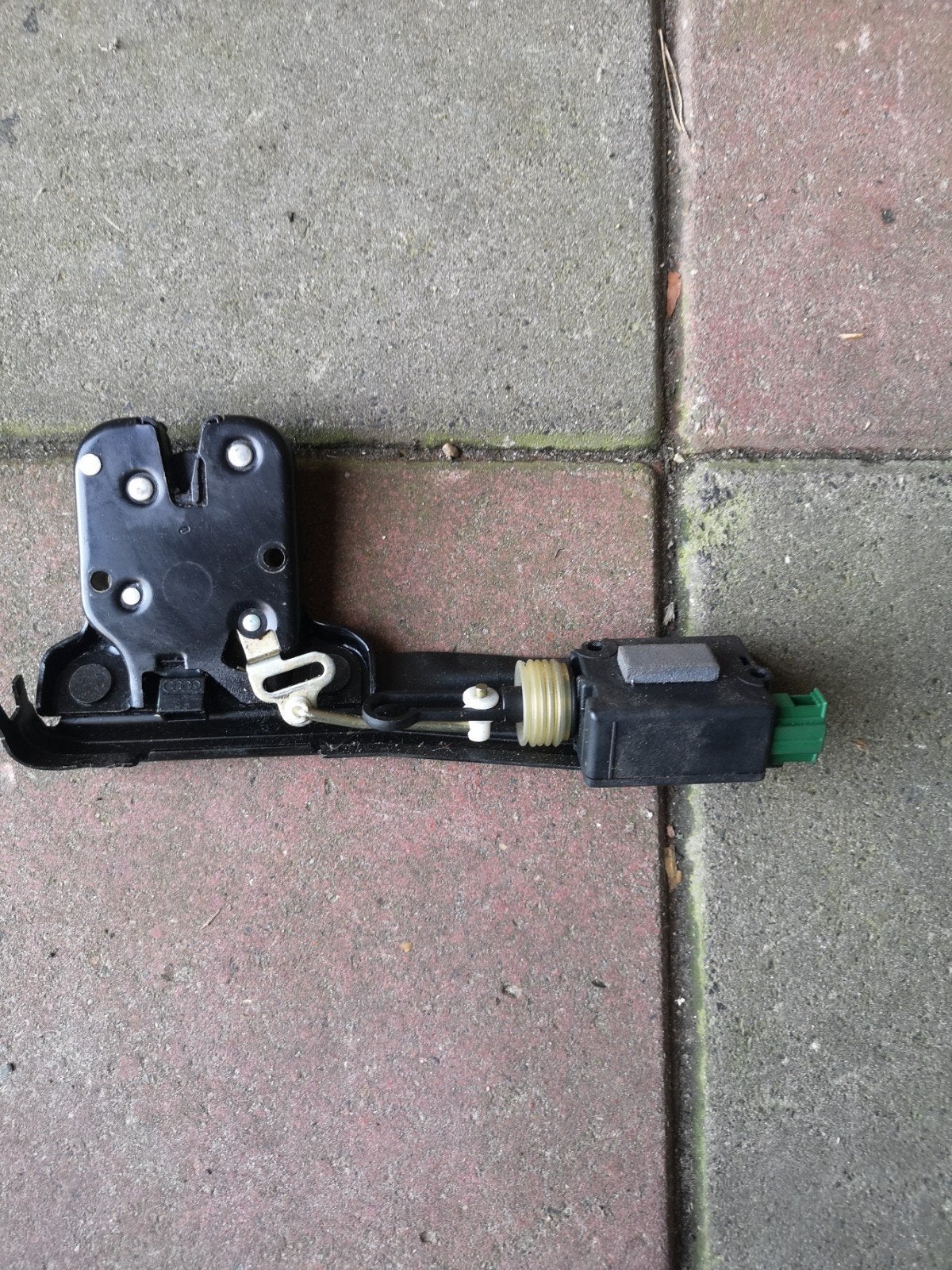 Audi TT 1.8 8N mk1 slotmechaniek achterklep, Ophalen of Verzenden