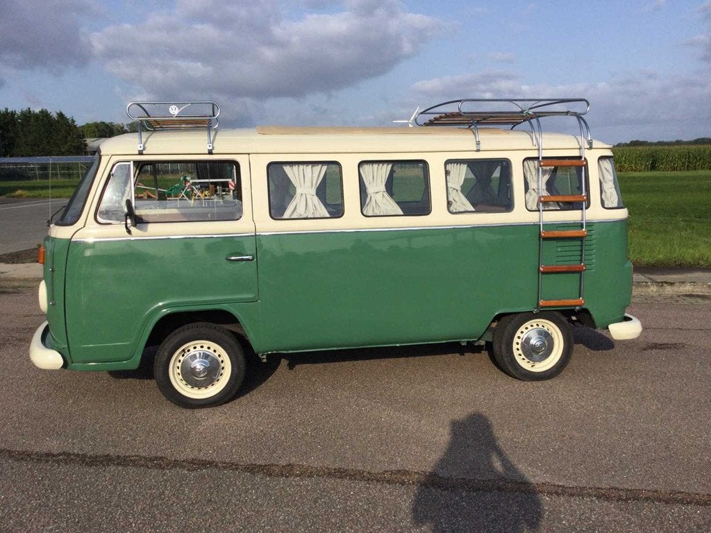 1970s Volkswagen T2 Camper | Classic VW Camper Van, Volkswagen, Bedrijf, Handgeschakeld, Benzine