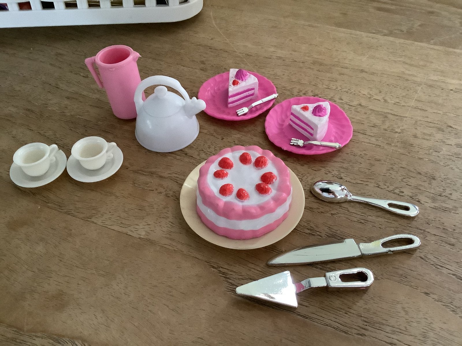 Barbie krijgt visite, Ophalen of Verzenden, Zo goed als nieuw, Pop