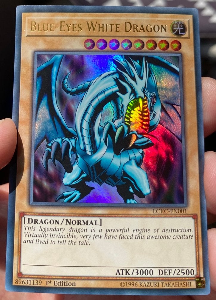 Yu-Gi-Oh! Blue-Eyes White Dragon LCKC 1st Edition !, Hobby en Vrije tijd, Verzamelkaartspellen | Yu-gi-Oh!, Ophalen of Verzenden