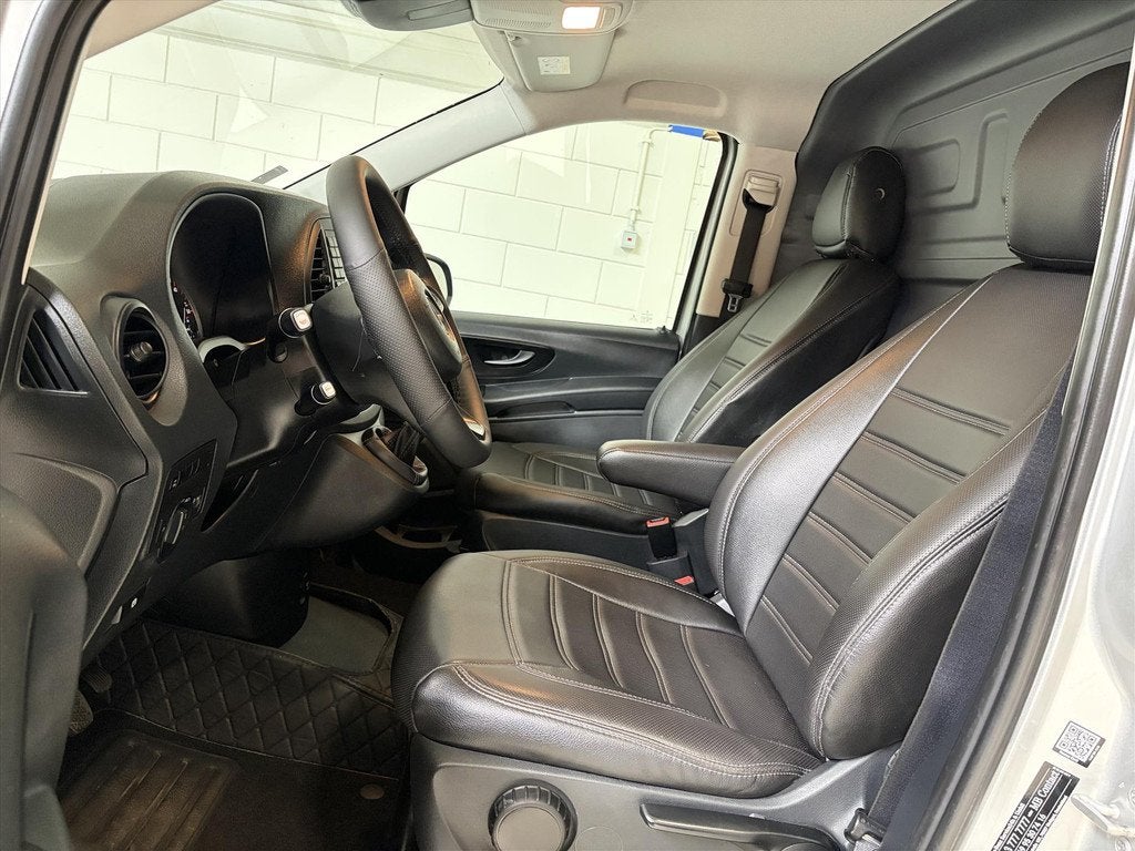 Mercedes-Benz Vito 2.2D 164pk Camera, Cruise,19 Inch, MARGE,, Auto's, Keurmerk '100% Onderhouden', Euro 5, Gebruikt, Zwart