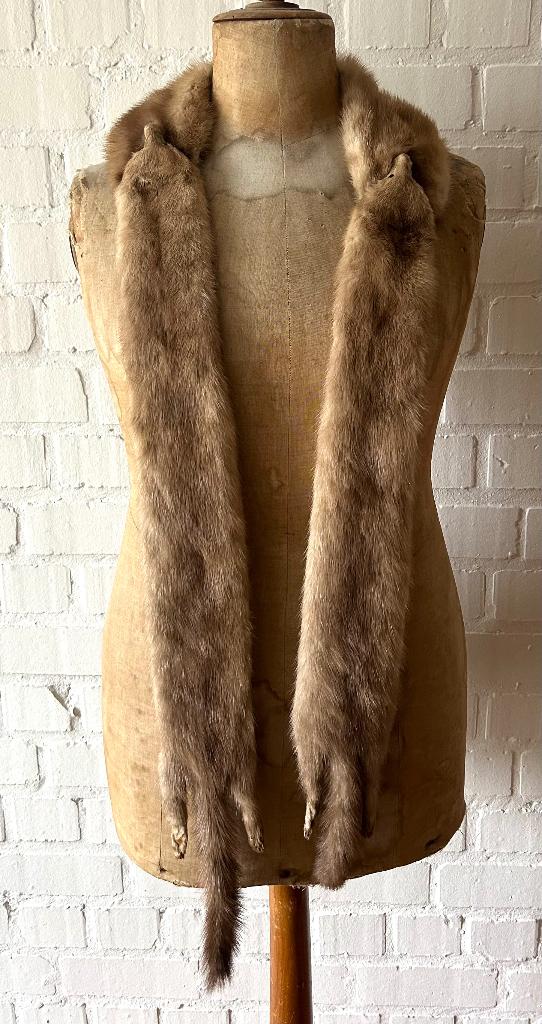 vintage sjaal bont - nerts, Ophalen of Verzenden, Zo goed als nieuw, Maat 46/48 (XL) of groter, Sjaal