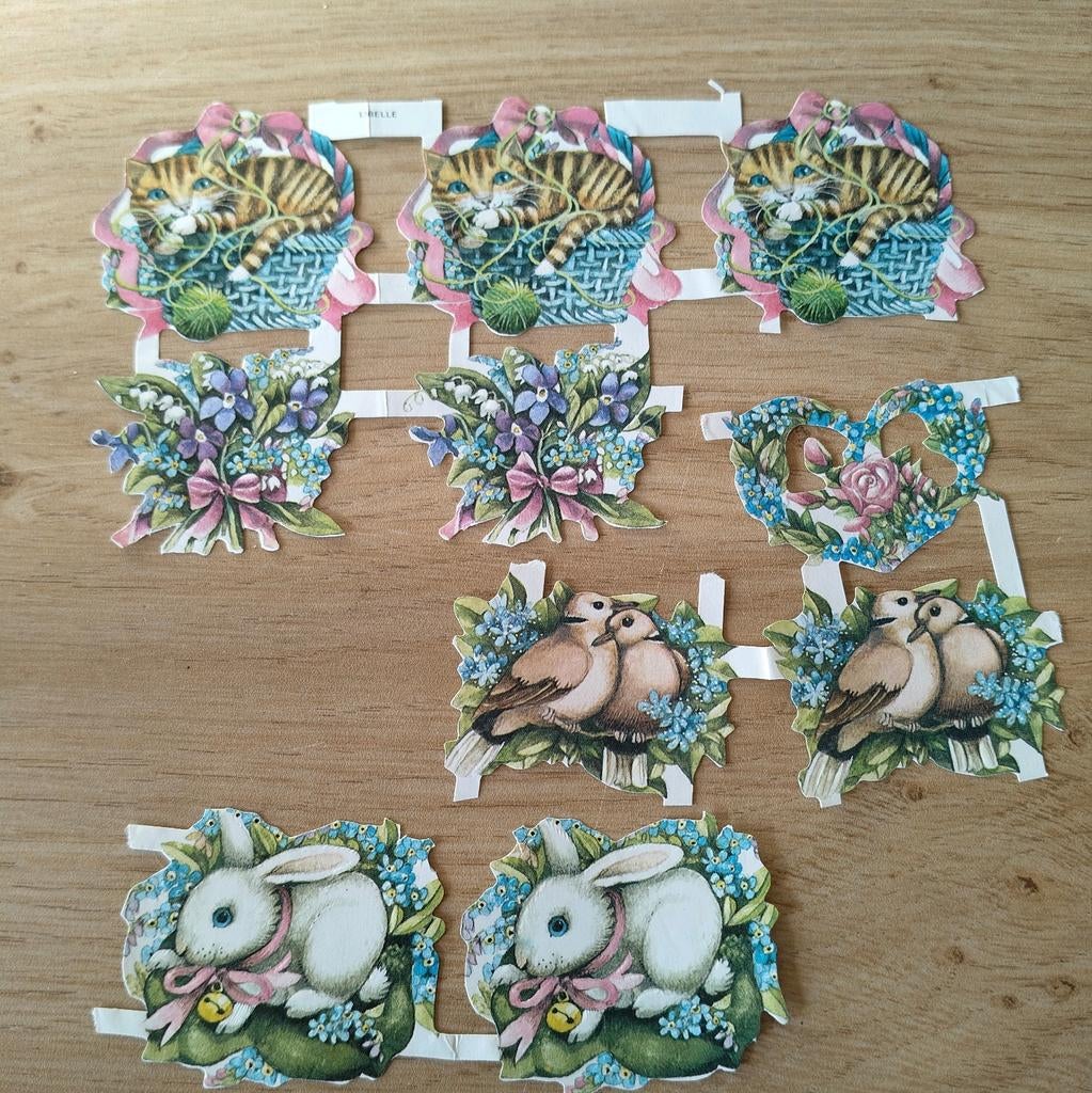 POES IN MAND*BLOEMEN*TORTELDUIFJES*WIT KONIJNTJE, Verzenden