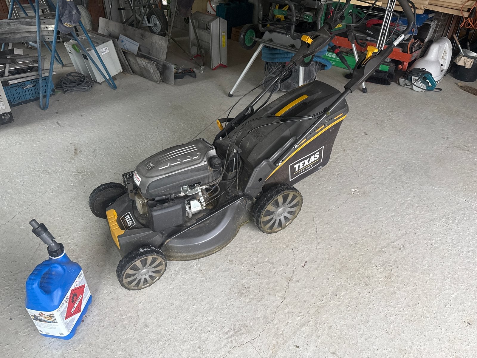 Texas Grasmaaier - Zelfrijdend, 40cm maaibreedte, Ophalen, Cirkelmaaier, Gebruikt, Elektrische starter