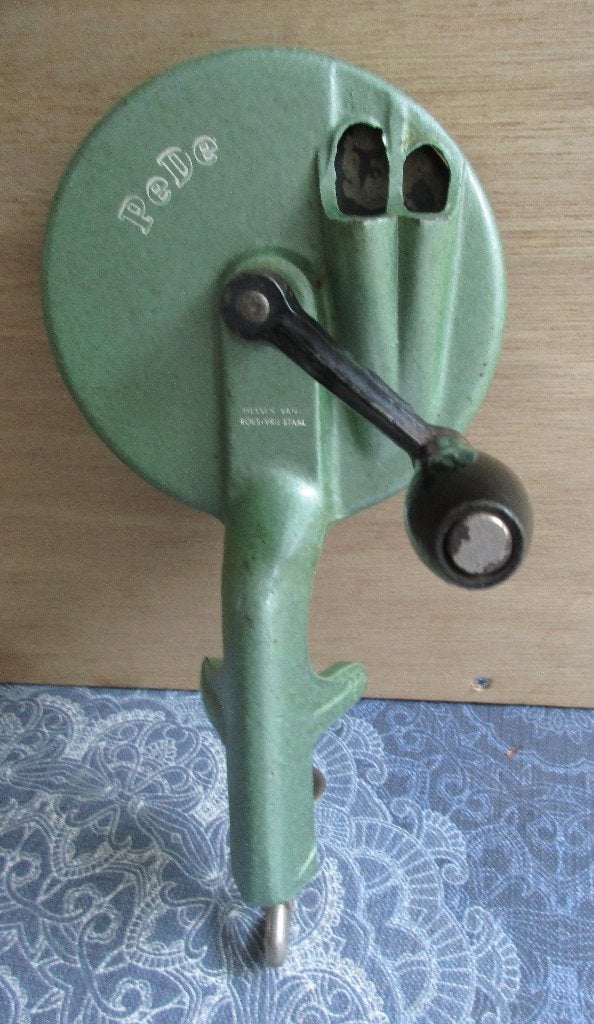 vintage PEDE snijbonen of bonen molen groen gietijzer, Antiek en Kunst, Ophalen of Verzenden