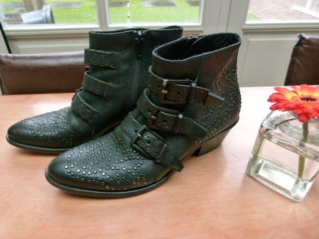 Zwarte enkel laarsjes met hakje stoer, maat 36 Vero Cuoio, Kleding | Dames, Schoenen, Vero Cuoio, Zwart, Lage of Enkellaarzen