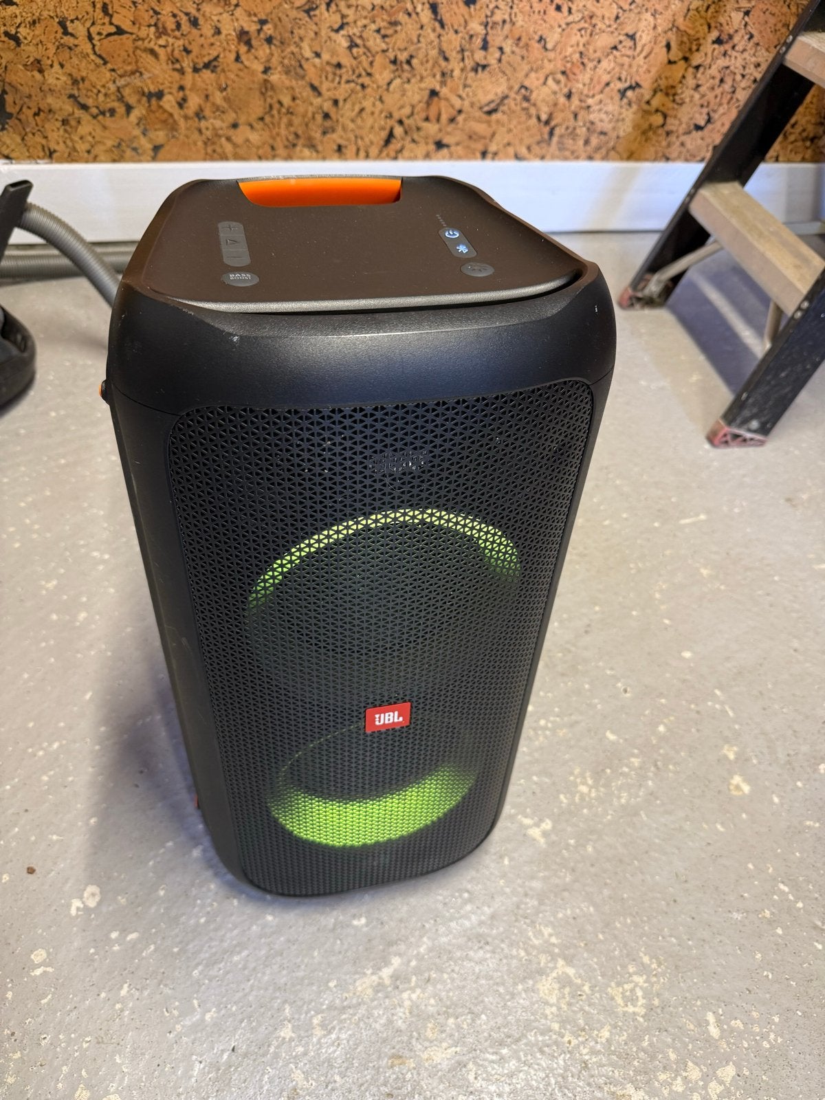 JBL Partybox 100 - Gebruikt (goede staat), 150 watt of meer, Gebruikt, JBL, Party speaker