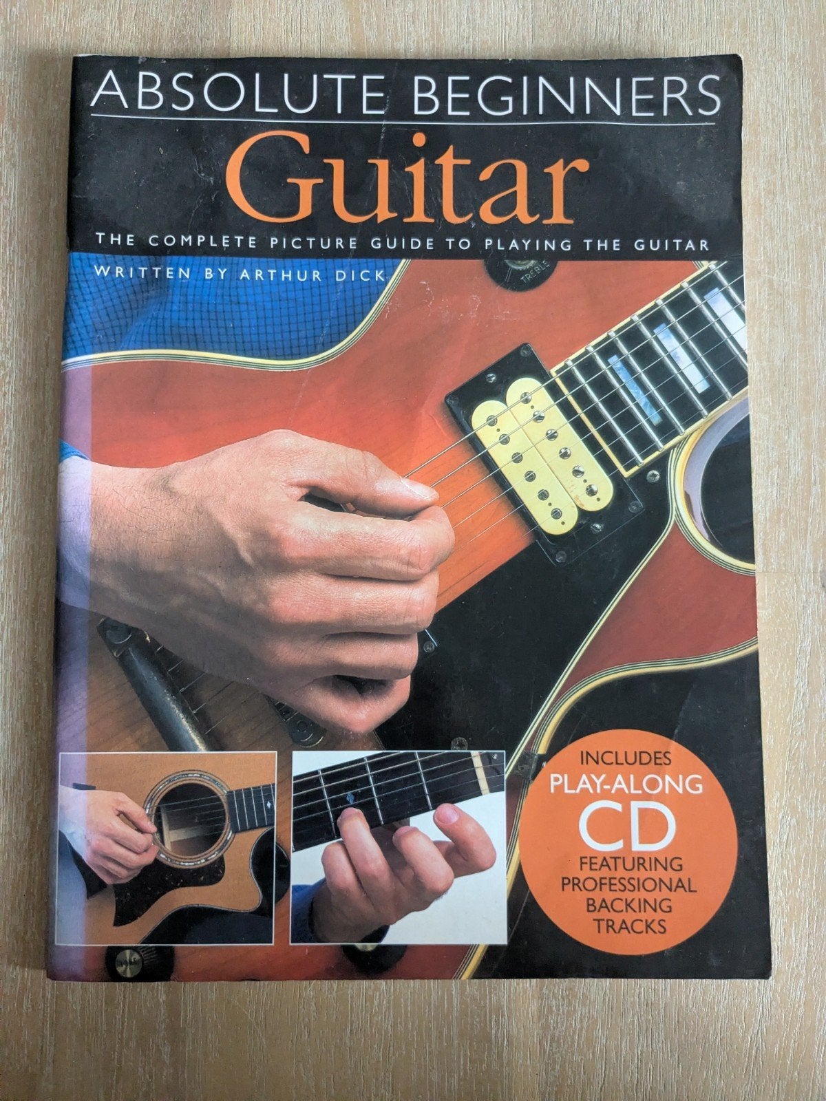 Absolute Beginners Guitar - Leer gitaar spelen, Boeken, Ophalen of Verzenden, Gelezen, Instrument