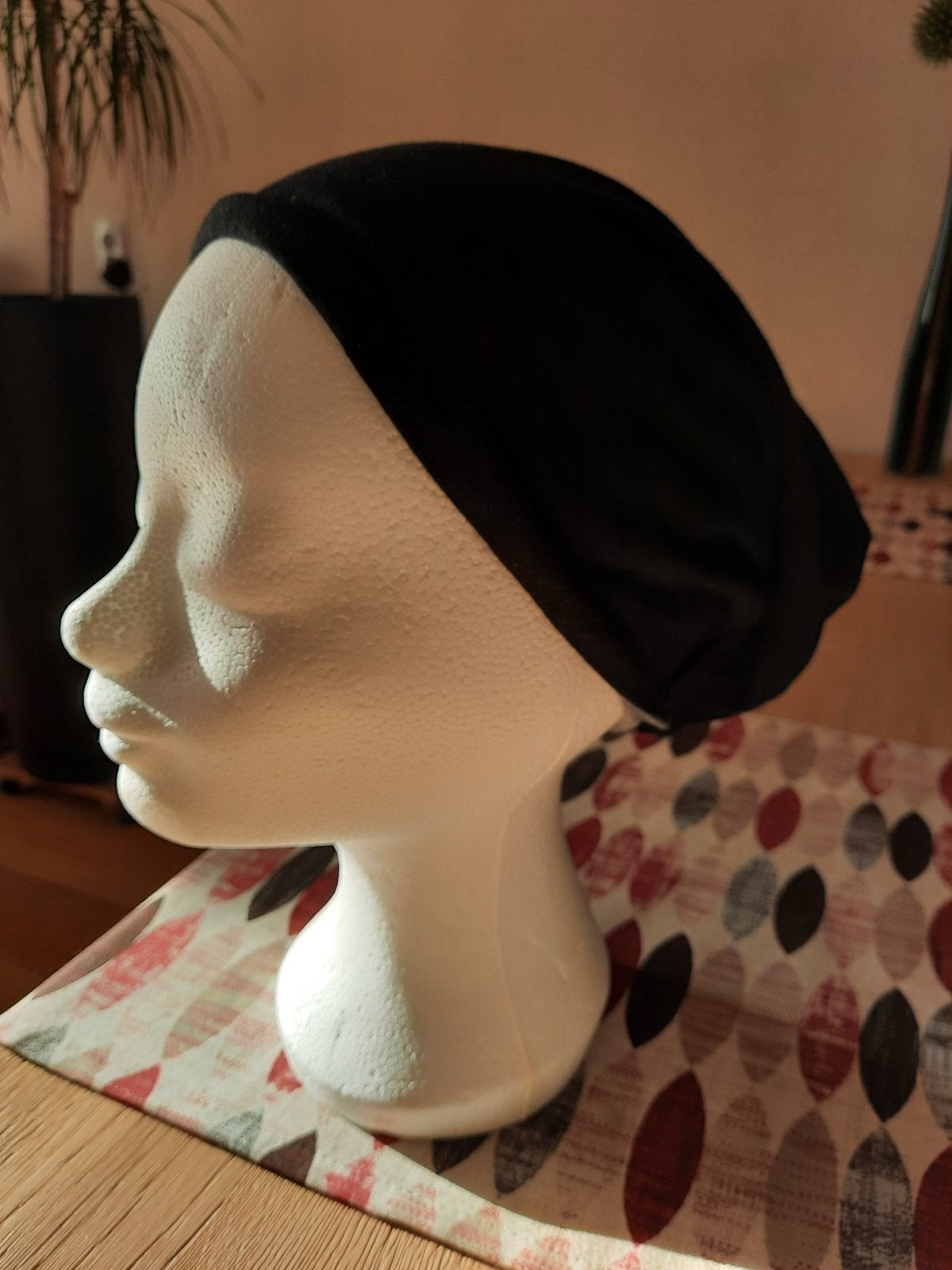 Zwarte/Grijze Omkeerbare chemoMuts - Unisex, Kleding | Dames, Mutsen, Sjaals en Handschoenen, Ophalen of Verzenden, Zo goed als nieuw