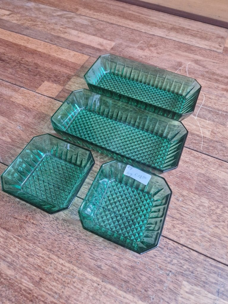 Set mid-century groene glazen Arcoroc schaaltjes, Ophalen of Verzenden