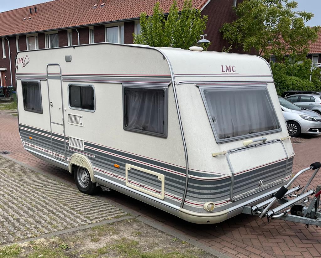LMC Luxus 490K caravan (1999)5-persoons!mover, Unico Torino, Caravans en Kamperen, Caravans, Kachel, Rondzit, Particulier, 4 tot 5 meter
