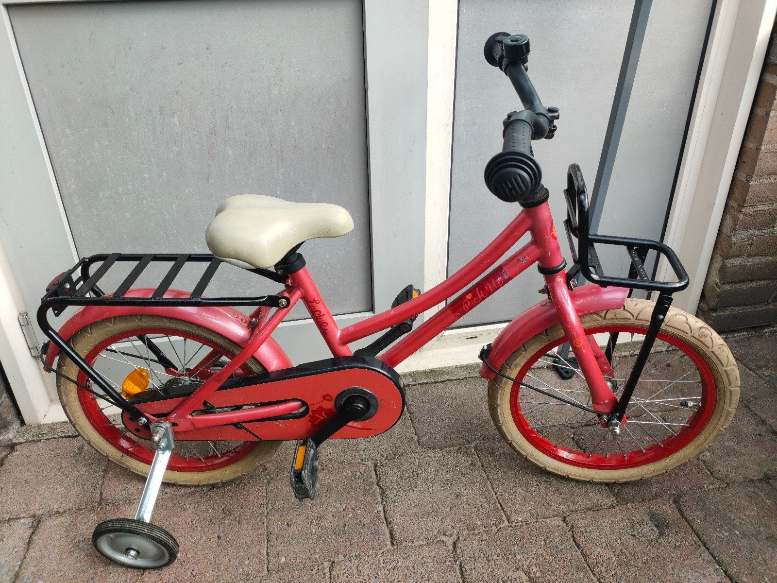16 inch Loekie Pick-Up kinderfiets met zijwieltjes, Fietsen en Brommers, Ophalen, Terugtraprem, Zijwieltjes, Loekie