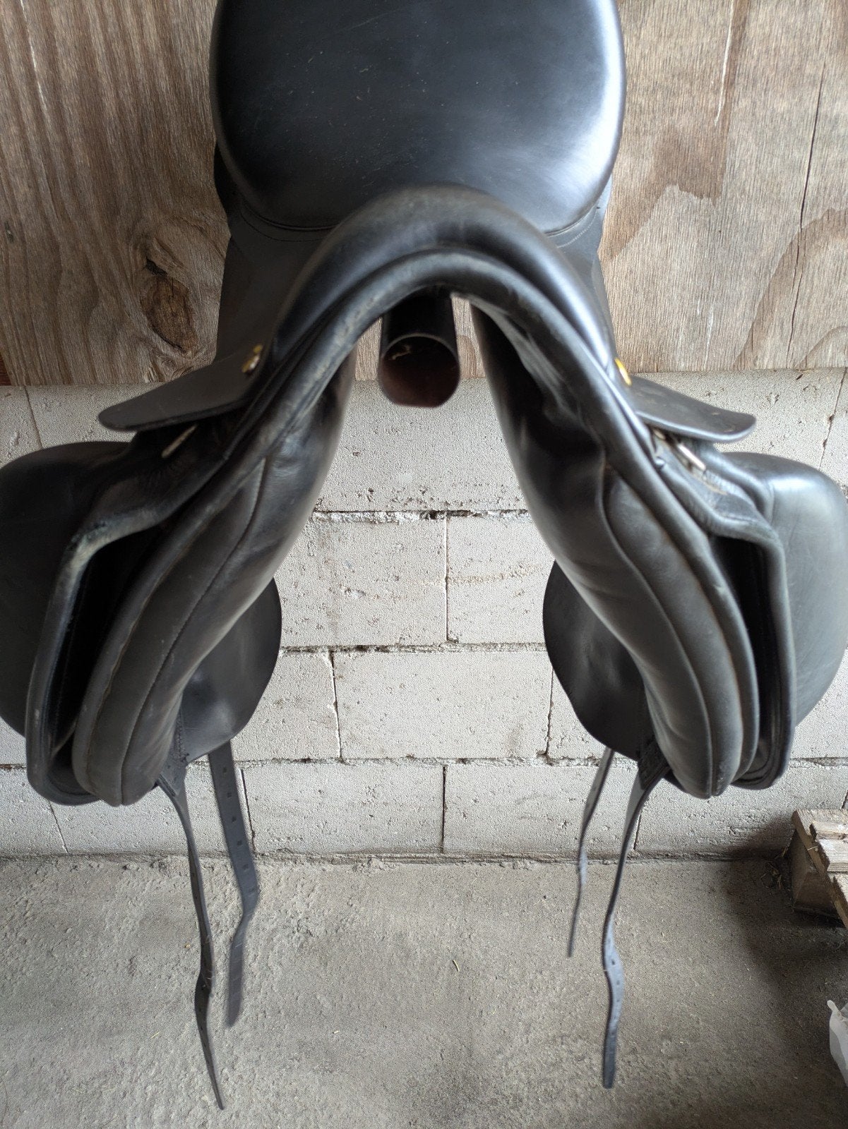 Cygnus Anatomica dressuurzadel 18 inch vraagprijs €700, Ophalen of Verzenden, Dressuur