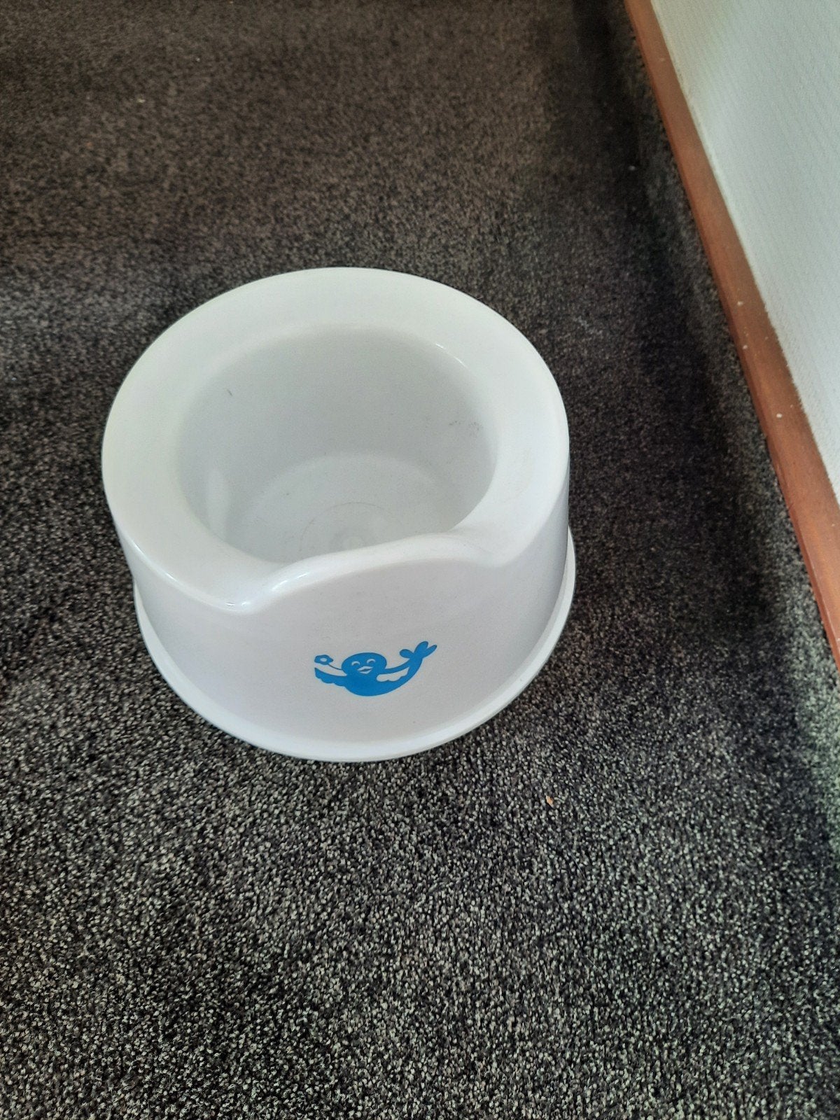 Kinderpotje - Wit met blauw aapje, Ophalen, Gebruikt