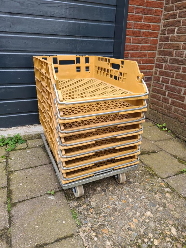 Broodkratten met dolly, Doe-het-zelf en Verbouw, Ophalen, Doos, 100 cm of meer, 60 cm of meer