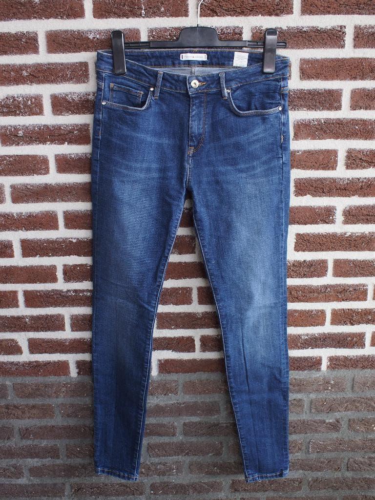 Dames broek Tommy Hilfiger maat:30/32, Maat 38/40 (M), Blauw, Ophalen of Verzenden, Zo goed als nieuw