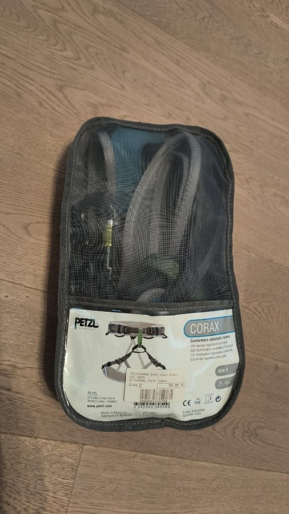 Klimharnas, Afdaalacht en Carabiner, Ophalen, Zo goed als nieuw, Klimsport-accessoire