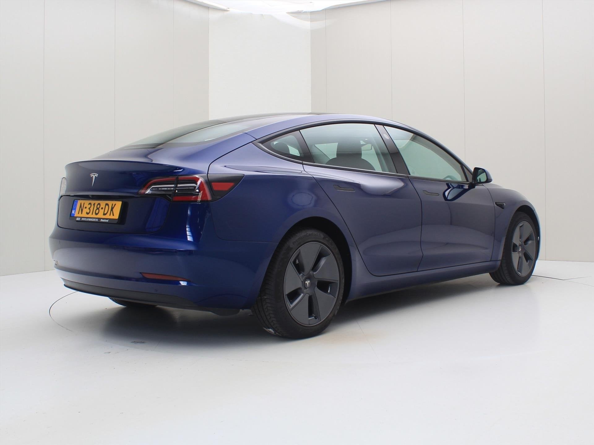 Foto 2 van Tesla Model 3 Standard RWD Plus FACELIFT 90.7% SoH [ LFP-ACC