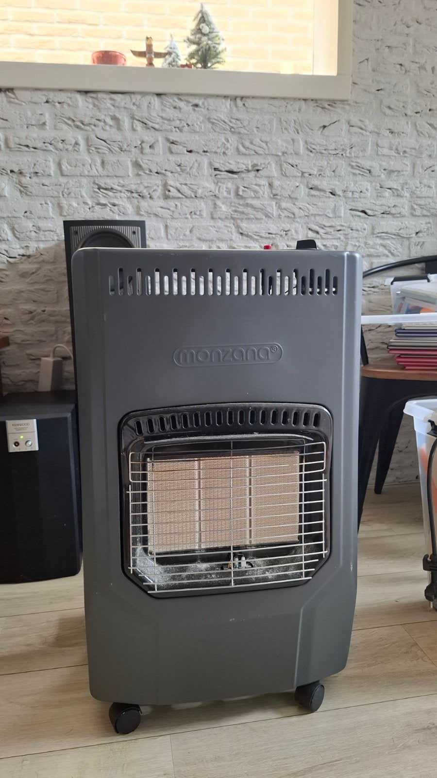 Monzana Gas Heater - Gaskachel met wielen, Huis en Inrichting, Kachels, Ophalen, Gebruikt, Gas, Vrijstaand
