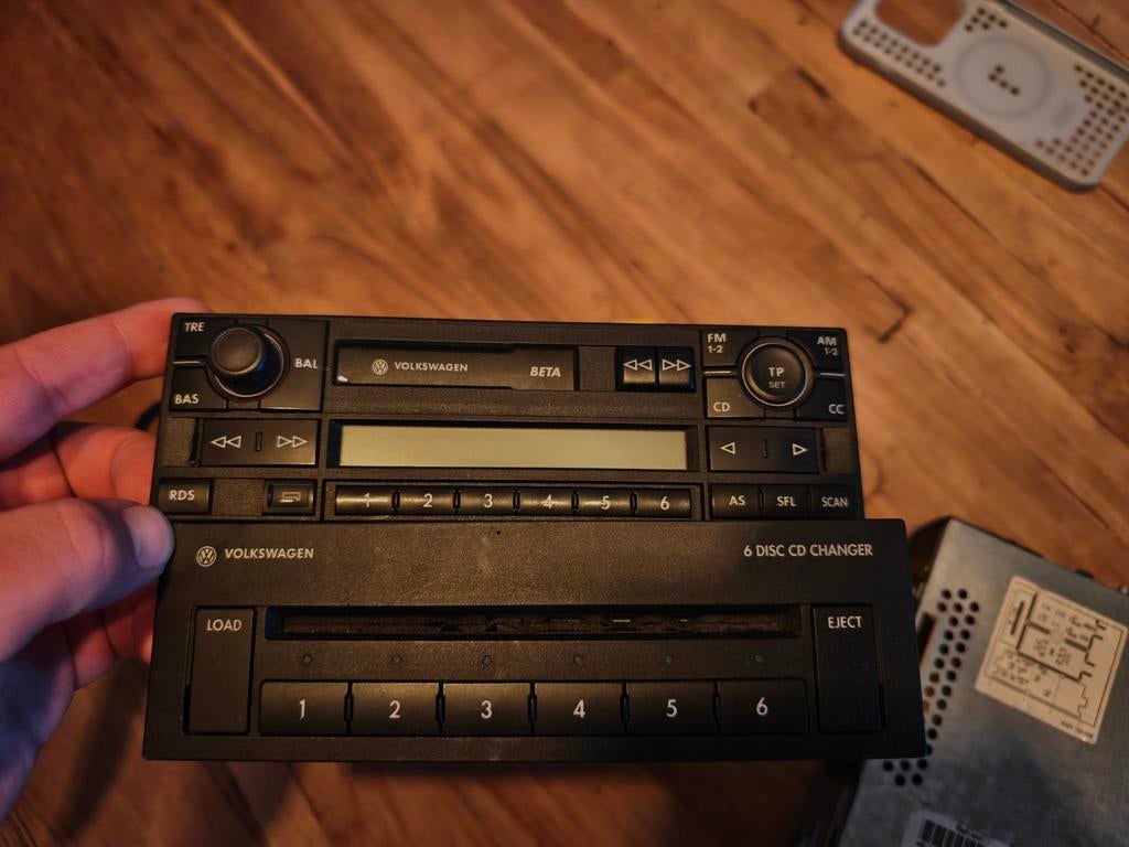 VW Beta Radio met CD-wisselaar en code, Ophalen, Gebruikt