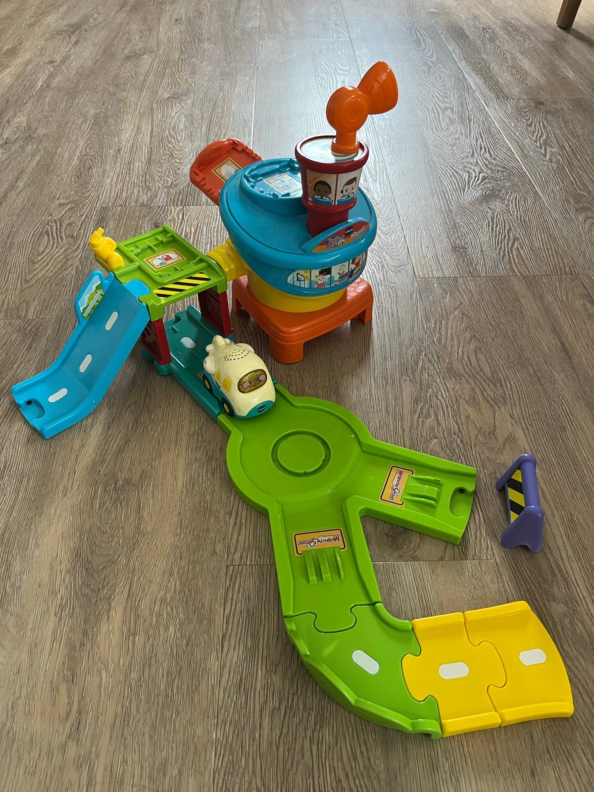 VTech Toet Toet Auto's Vliegveld, Ophalen of Verzenden, Gebruikt