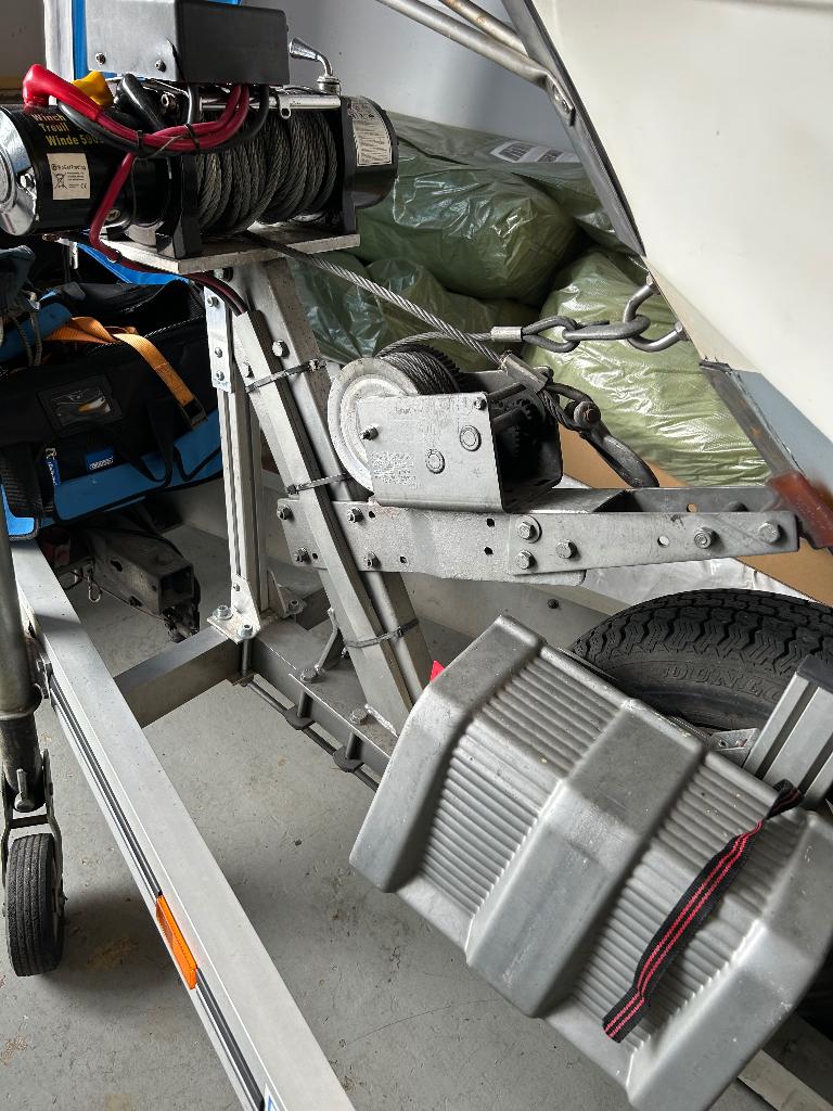 Electrische Boottrailer lier 5900 kg met batt. + toebehoren, Ophalen, Zo goed als nieuw, Overige typen