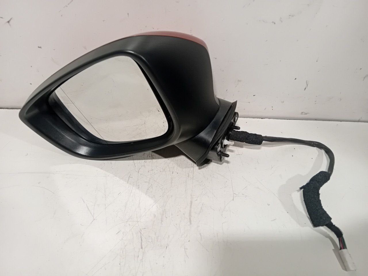 Spiegel buiten links elektrisch Mazda 3 serie, Auto-onderdelen, Spiegels, Onderdelen@venauto.nl, Van der Ven Autorecycling B.V.
