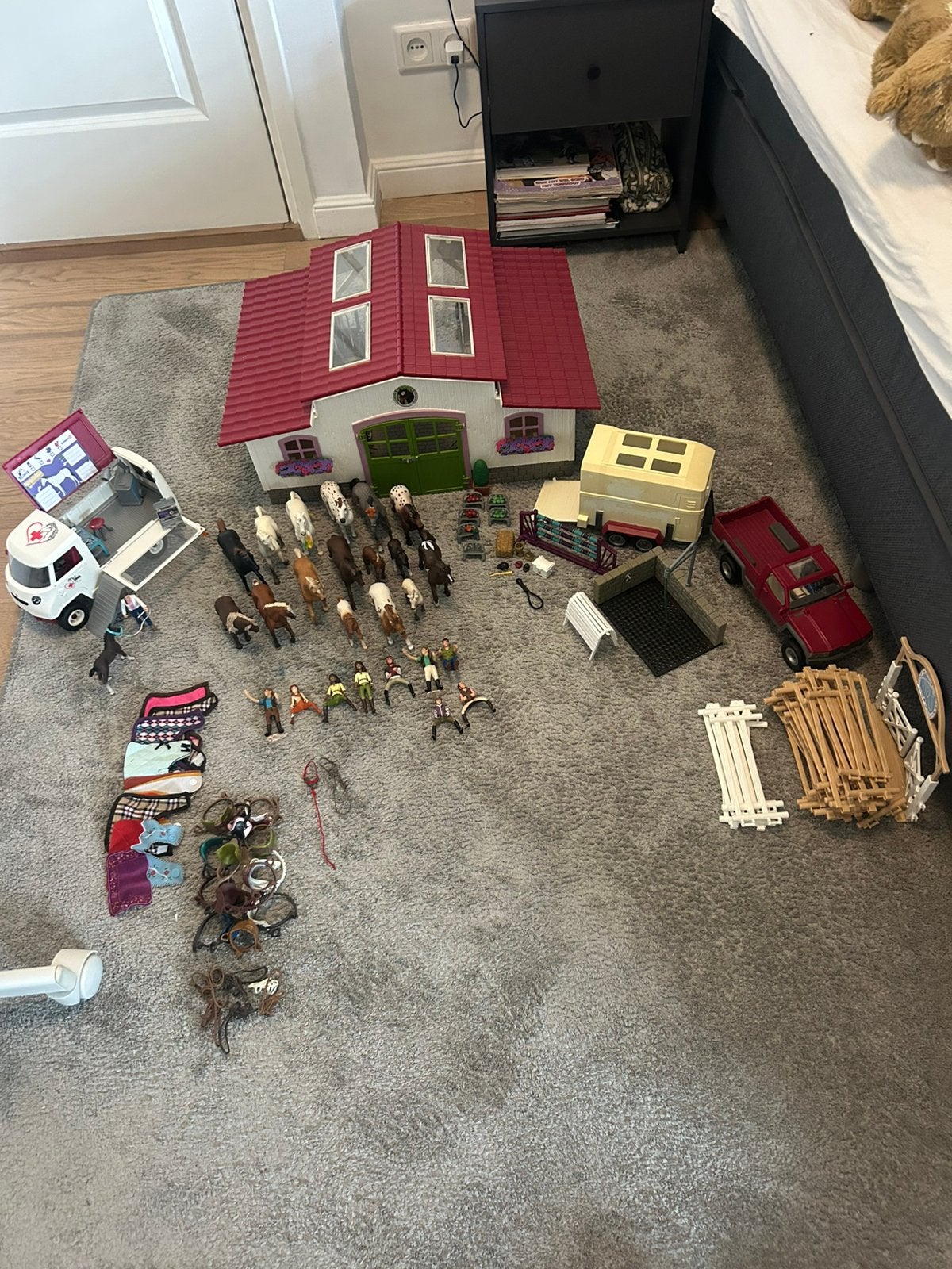 Grote Schleich paardenstal set, Ophalen of Verzenden, Gebruikt, Poppenhuis