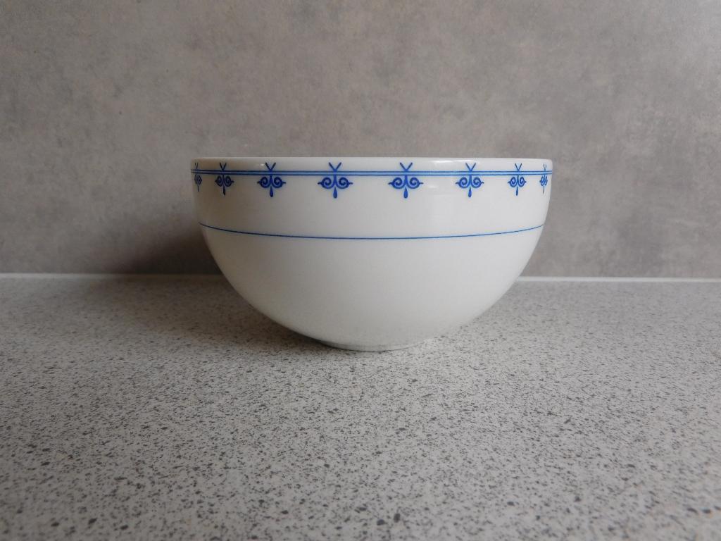 Kom 12,5 cm. Expat Dutch Design, Ophalen of Verzenden, Zo goed als nieuw, Kom(men), Overige stijlen