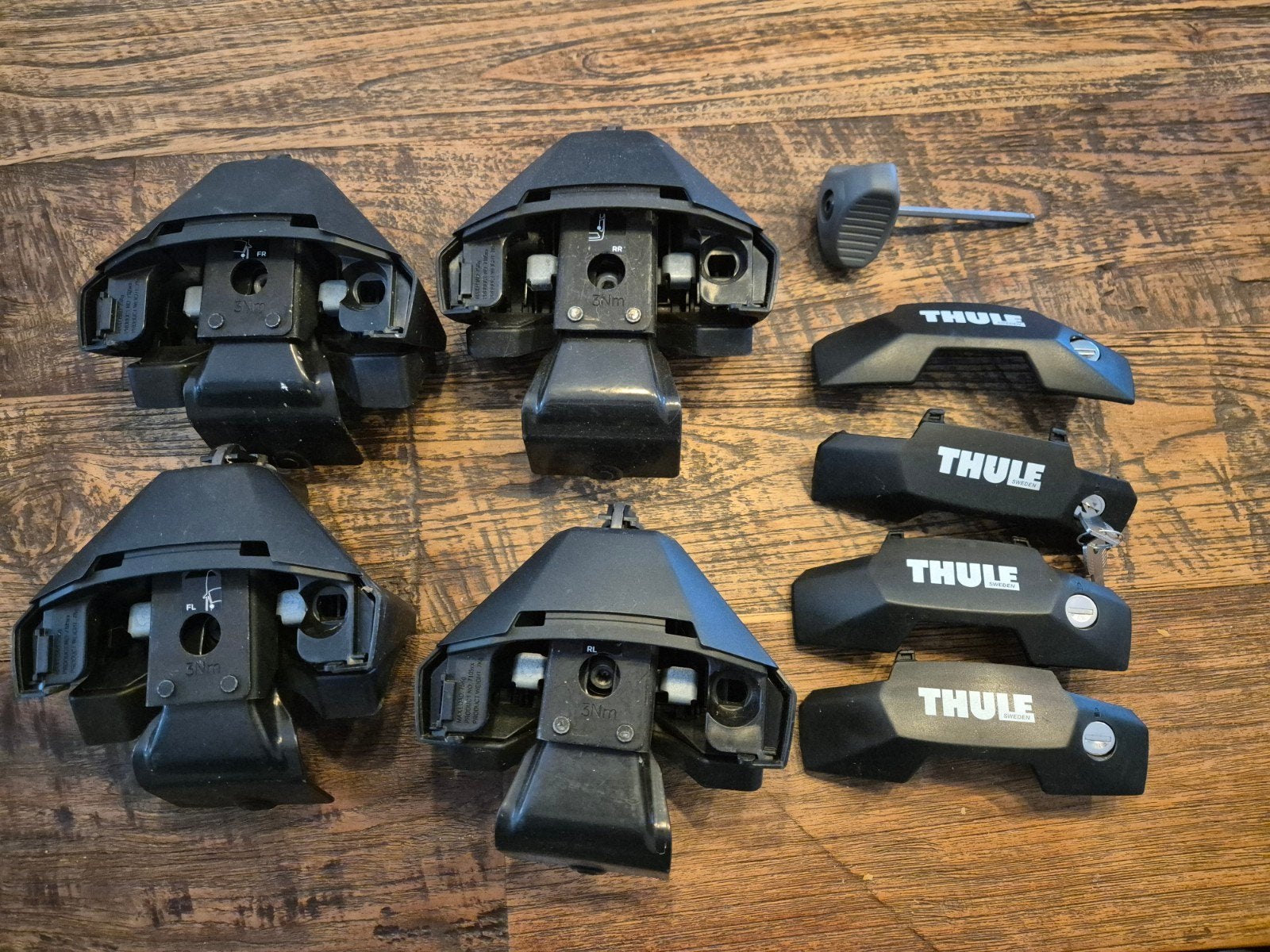 Thule Evo Clamp dakdragerset met kit 5018 voor Peugeot 308, Auto diversen, Dakdragers, Ophalen, Gebruikt