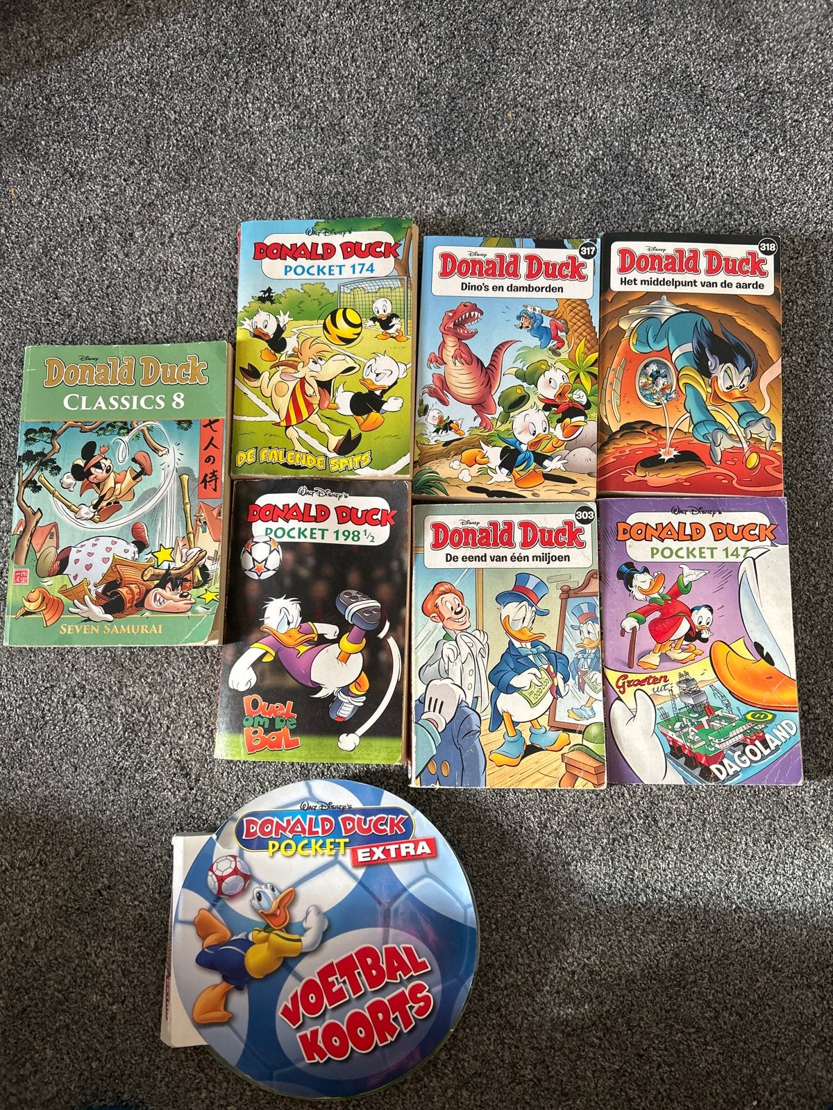 Donald Duck Pocket en Classics Collectie - 9 stripboeken, Meerdere stripboeken, Ophalen of Verzenden, Gelezen
