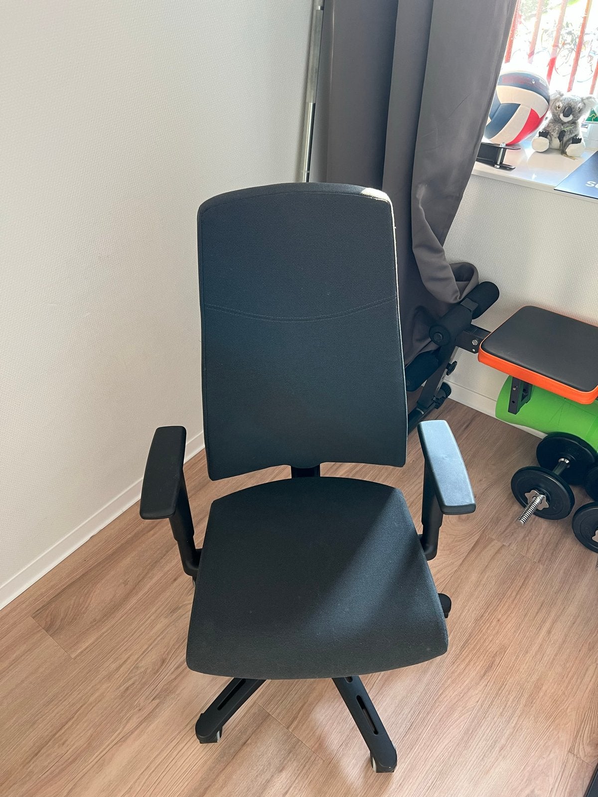 Zwarte Bureaustoel - Comfortabel en Ergonomisch, Huis en Inrichting, Ophalen, Gebruikt, Zwart, Bureaustoel