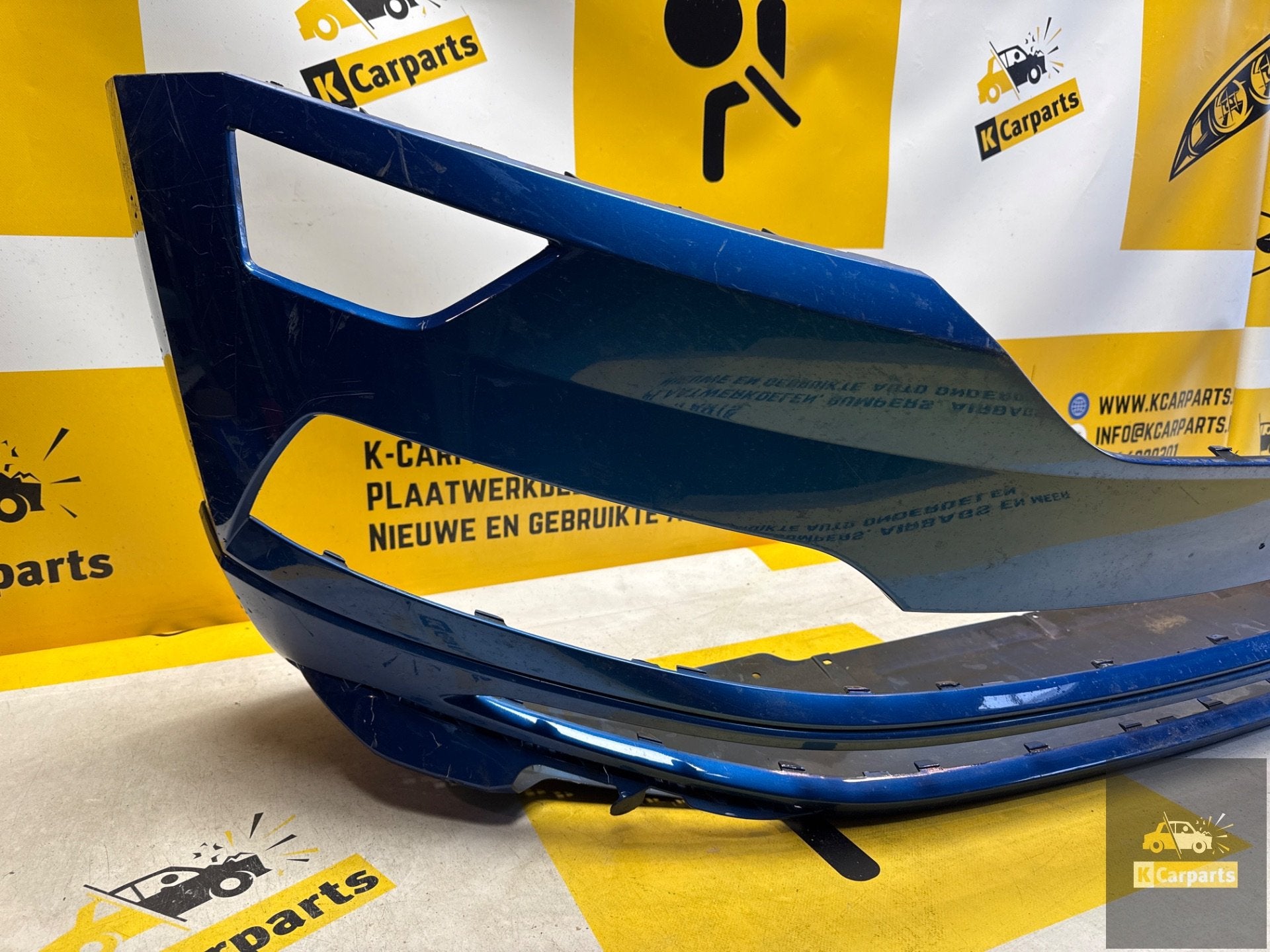SKODA KAROQ VOORBUMPER Origineel 57A807221, Info@fabrikant.eu, Ophalen of Verzenden, Skoda, Bumper