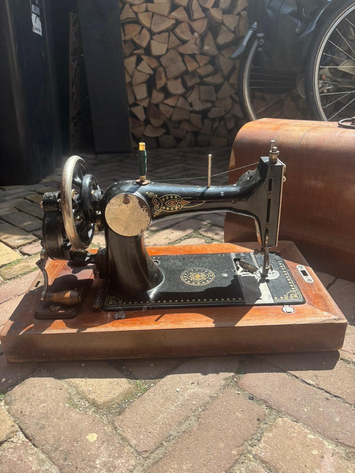 Mooie antieke handnaaimachine – vintage, Antiek en Kunst, Antiek | Naaimachines, Ophalen